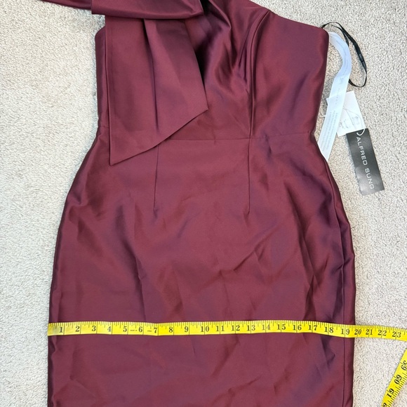 ALFRED SUNG Burgundy One-Shoulder Maxi Dress - Picture 7 of 8
